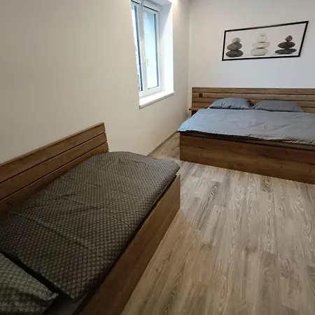 Na Lucni Appartement *
